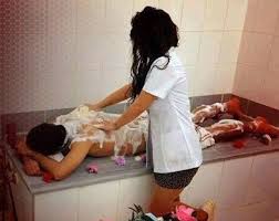 Şefaatli Masaj Salonu Şehvetli Görüşen Daşa